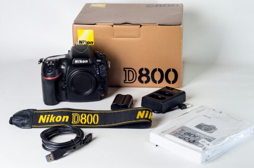 The Comprehensive Guide to Nikon D3200 DSLR: Features, Performance, and Value